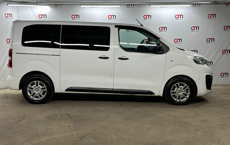 Peugeot Traveller I, 2018 год, 1 599 000 рублей, 8 фотография