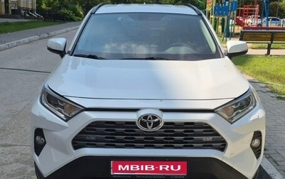 Toyota RAV4, 2021 год, 3 600 000 рублей, 1 фотография