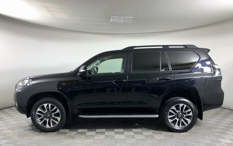 Toyota Land Cruiser Prado 150 рестайлинг 2, 2021 год, 6 949 000 рублей, 8 фотография
