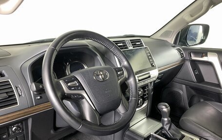 Toyota Land Cruiser Prado 150 рестайлинг 2, 2021 год, 6 949 000 рублей, 11 фотография