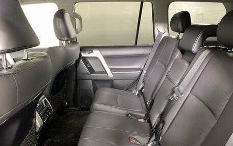 Toyota Land Cruiser Prado 150 рестайлинг 2, 2021 год, 6 949 000 рублей, 18 фотография