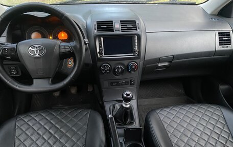 Toyota Corolla, 2012 год, 860 000 рублей, 5 фотография