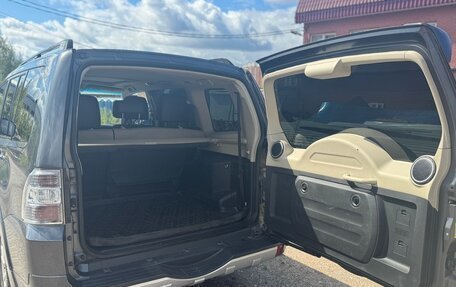 Mitsubishi Pajero IV, 2014 год, 2 950 000 рублей, 5 фотография
