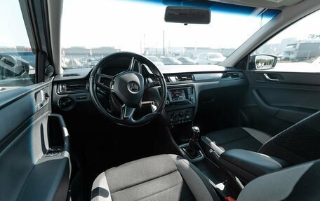 Skoda Rapid I, 2016 год, 930 000 рублей, 4 фотография