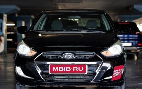 Hyundai Solaris II рестайлинг, 2011 год, 990 000 рублей, 1 фотография