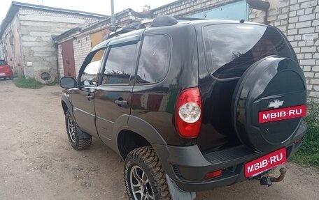 Chevrolet Niva I рестайлинг, 2011 год, 550 000 рублей, 1 фотография