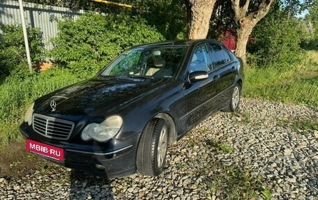Mercedes-Benz C-Класс, 2001 год, 850 000 рублей, 4 фотография
