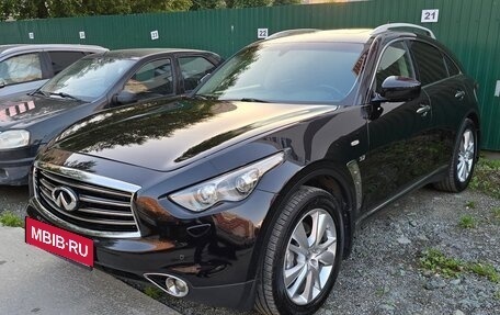 Infiniti QX70, 2014 год, 2 590 000 рублей, 3 фотография