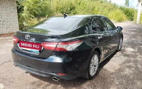 Toyota Camry, 2020 год, 2 088 000 рублей, 3 фотография
