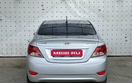 Hyundai Solaris II рестайлинг, 2013 год, 795 000 рублей, 6 фотография