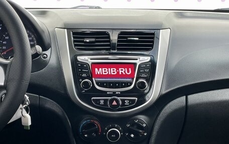 Hyundai Solaris II рестайлинг, 2013 год, 795 000 рублей, 17 фотография