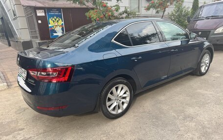 Skoda Superb III рестайлинг, 2019 год, 2 075 000 рублей, 5 фотография