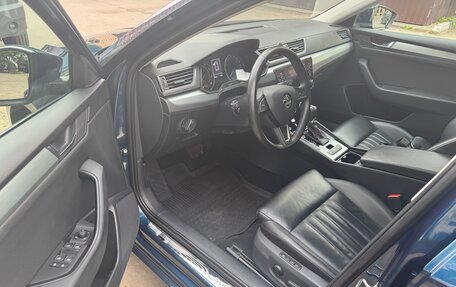 Skoda Superb III рестайлинг, 2019 год, 2 075 000 рублей, 16 фотография