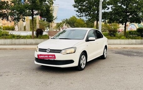 Volkswagen Polo VI (EU Market), 2012 год, 580 000 рублей, 3 фотография