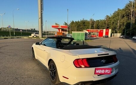 Ford Mustang VI рестайлинг, 2018 год, 2 550 000 рублей, 5 фотография