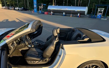 Ford Mustang VI рестайлинг, 2018 год, 2 550 000 рублей, 10 фотография