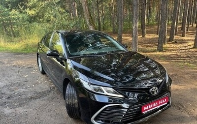 Toyota Camry, 2021 год, 2 700 000 рублей, 1 фотография