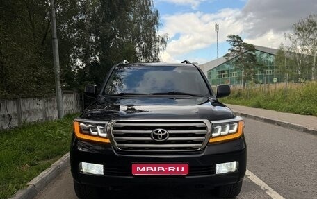 Toyota Land Cruiser 200, 2010 год, 2 700 000 рублей, 1 фотография
