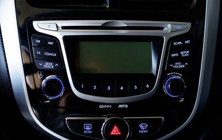 Hyundai Solaris II рестайлинг, 2011 год, 990 000 рублей, 21 фотография