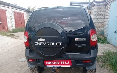 Chevrolet Niva I рестайлинг, 2011 год, 550 000 рублей, 3 фотография