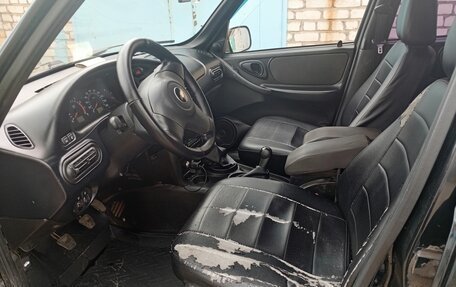 Chevrolet Niva I рестайлинг, 2011 год, 550 000 рублей, 12 фотография