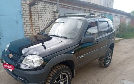 Chevrolet Niva I рестайлинг, 2011 год, 550 000 рублей, 18 фотография