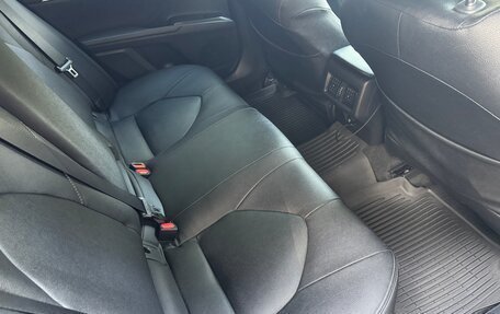 Toyota Camry, 2021 год, 2 700 000 рублей, 20 фотография