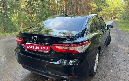 Toyota Camry, 2021 год, 2 700 000 рублей, 13 фотография