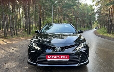 Toyota Camry, 2021 год, 2 700 000 рублей, 15 фотография