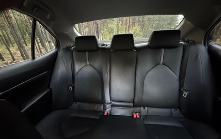 Toyota Camry, 2021 год, 2 700 000 рублей, 34 фотография