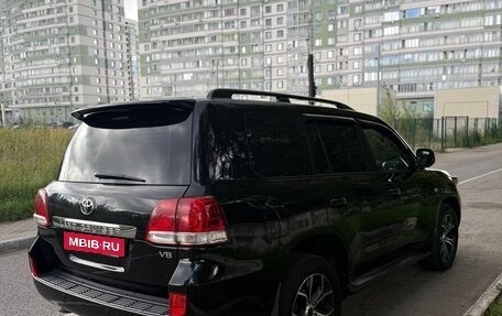 Toyota Land Cruiser 200, 2010 год, 2 700 000 рублей, 19 фотография