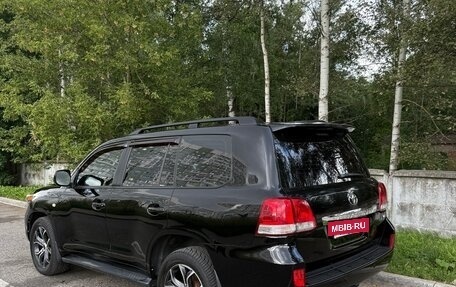 Toyota Land Cruiser 200, 2010 год, 2 700 000 рублей, 20 фотография