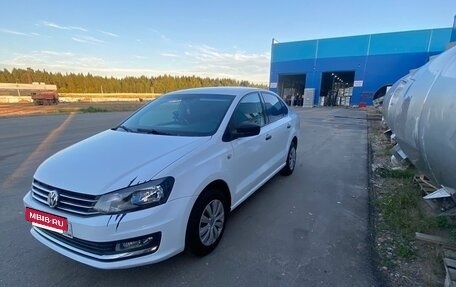 Volkswagen Polo VI (EU Market), 2017 год, 650 000 рублей, 3 фотография