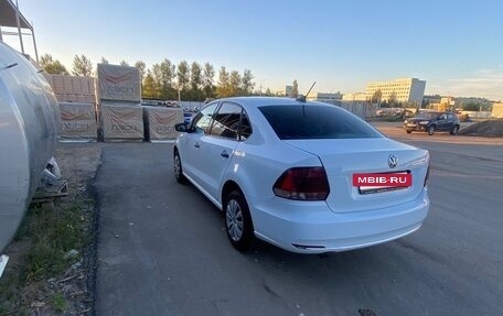 Volkswagen Polo VI (EU Market), 2017 год, 650 000 рублей, 4 фотография