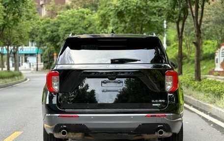 Ford Explorer VI, 2022 год, 2 670 000 рублей, 4 фотография