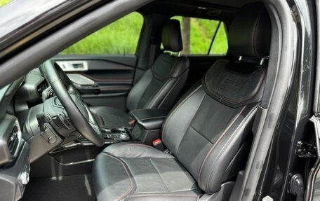 Ford Explorer VI, 2022 год, 2 670 000 рублей, 8 фотография