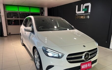 Mercedes-Benz B-Класс, 2019 год, 2 050 000 рублей, 1 фотография