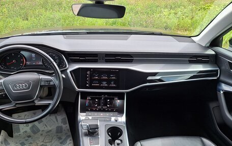 Audi A6, 2021 год, 2 700 000 рублей, 15 фотография