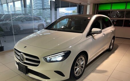 Mercedes-Benz B-Класс, 2019 год, 2 050 000 рублей, 3 фотография