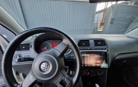 Volkswagen Polo VI (EU Market), 2011 год, 590 000 рублей, 7 фотография