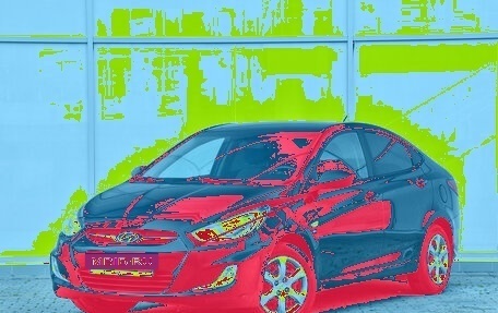 Hyundai Solaris II рестайлинг, 2013 год, 1 074 000 рублей, 2 фотография