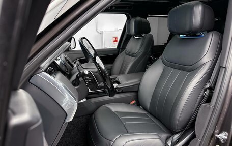 Land Rover Range Rover IV рестайлинг, 2025 год, 23 300 000 рублей, 11 фотография