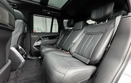 Land Rover Range Rover IV рестайлинг, 2025 год, 23 300 000 рублей, 23 фотография