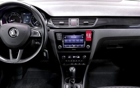 Skoda Rapid I, 2018 год, 1 419 000 рублей, 5 фотография
