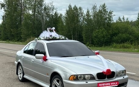 BMW 5 серия, 2001 год, 740 000 рублей, 3 фотография