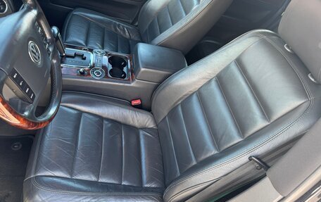 Volkswagen Touareg III, 2006 год, 945 000 рублей, 16 фотография