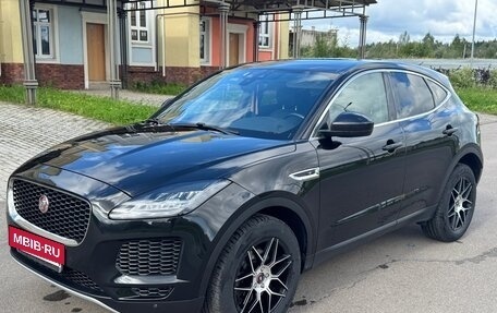 Jaguar E-Pace, 2019 год, 2 450 000 рублей, 5 фотография