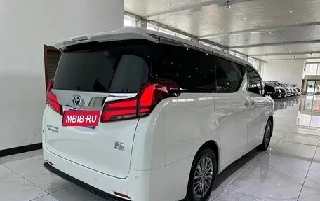 Toyota Alphard III, 2022 год, 9 073 035 рублей, 3 фотография