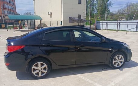 Hyundai Solaris II рестайлинг, 2012 год, 750 000 рублей, 6 фотография