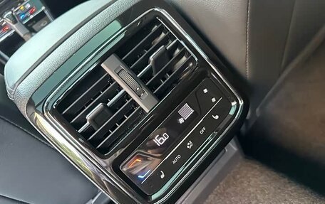 Volkswagen Passat B8 рестайлинг, 2022 год, 2 300 000 рублей, 11 фотография